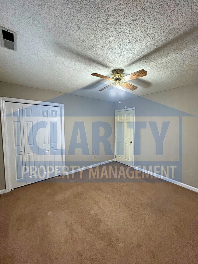 Building Photo - 1297-1299 Robin Hood Drive NW