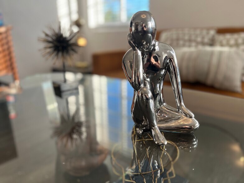 Building Photo - 511 75th St