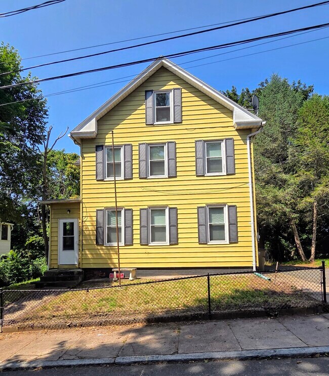Primary Photo - 9 Woodland St