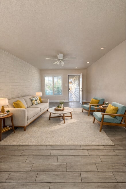 Building Photo - 6234 N 12th Pl