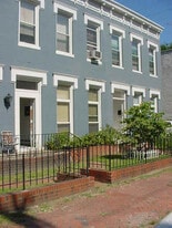 Building Photo - 14 N Harrison St