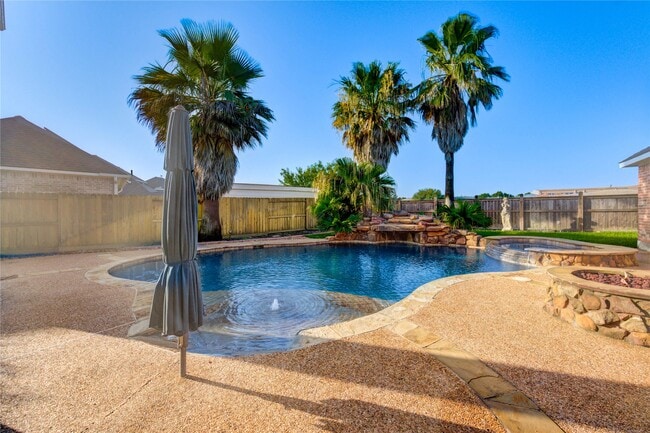 Building Photo - 7803 Courtney Manor Ln