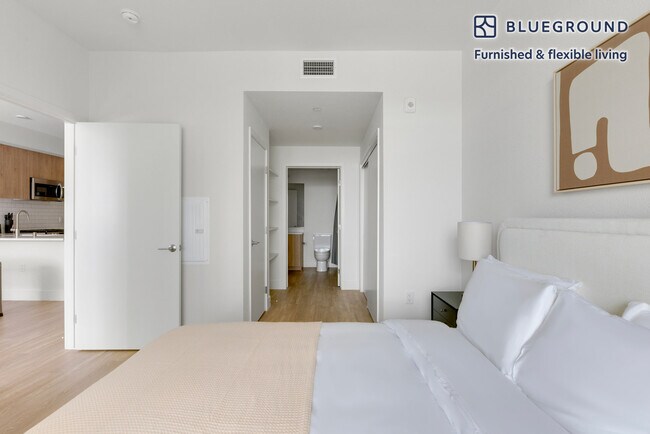 Building Photo - 1 Adrian Ct