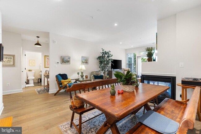 Building Photo - 4210 Mozart Brigade Ln