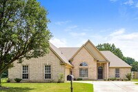 Building Photo - 8360 Everest Crossing