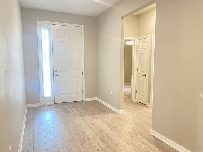 Building Photo - Three Bedroom Home In Gated 55+ Exclusive ...