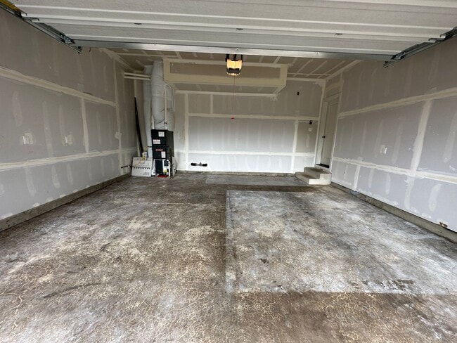 Building Photo - 9714 Windswept Pl