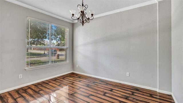 Building Photo - 11546 La Grange Dr