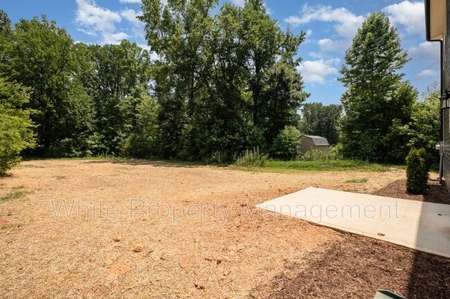 Building Photo - 782 Stanley Spencer Mountain Rd