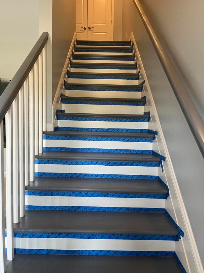 Building Photo - 2588 Kearney Ridge Boulevard