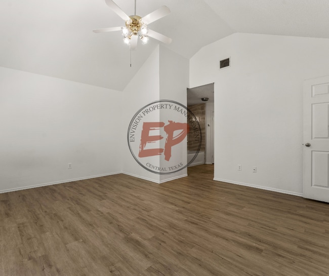 Building Photo - 1727 Ramada Dr