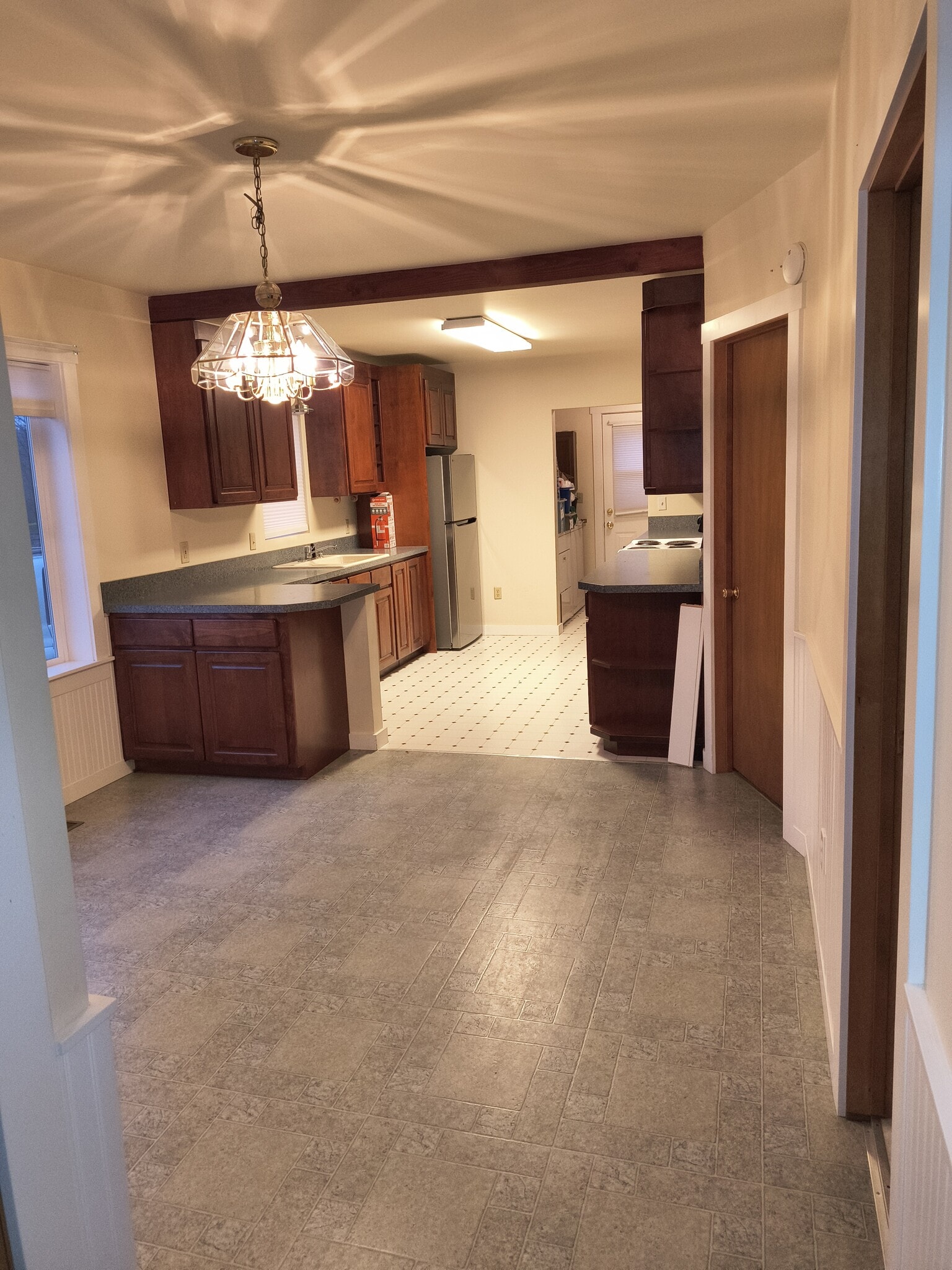 Building Photo - 13902 51st Ave S