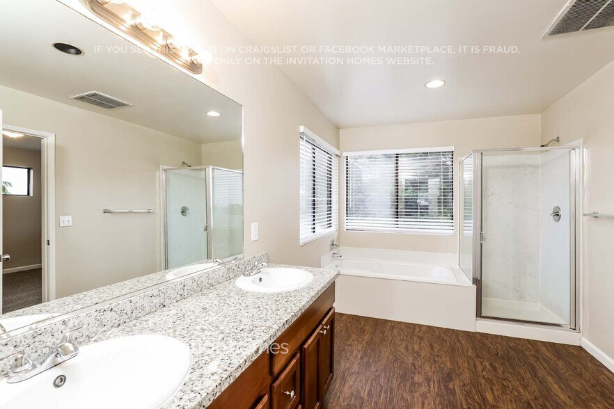 Building Photo - 2310 Dover Way