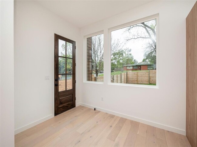 Building Photo - 1712 Woodland Ave