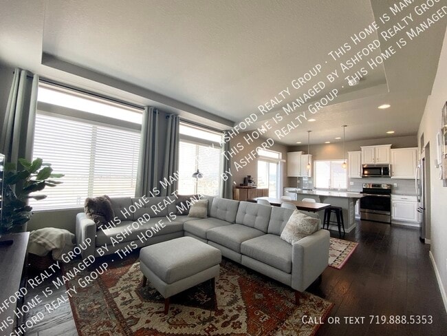 Building Photo - 6390 John Muir Trl