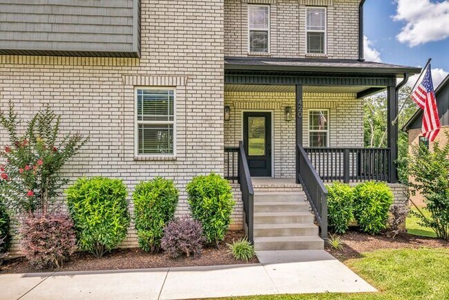 Building Photo - 420 Stonemeadow Rd