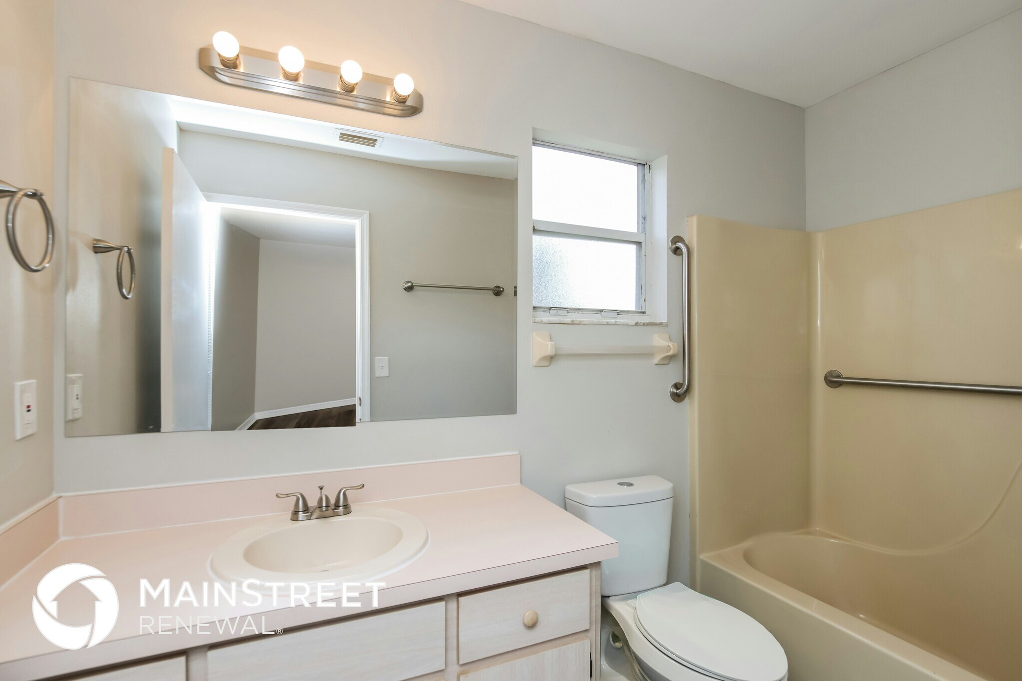 Building Photo - 1459 Dallam Ave NW