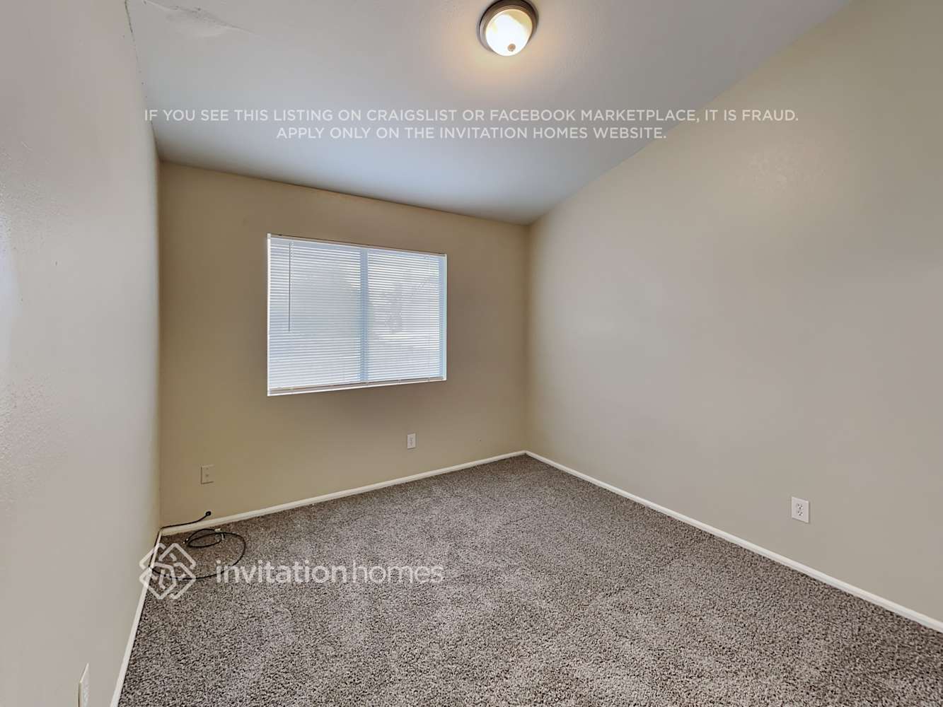 Building Photo - 6748 W Cinnabar Ave
