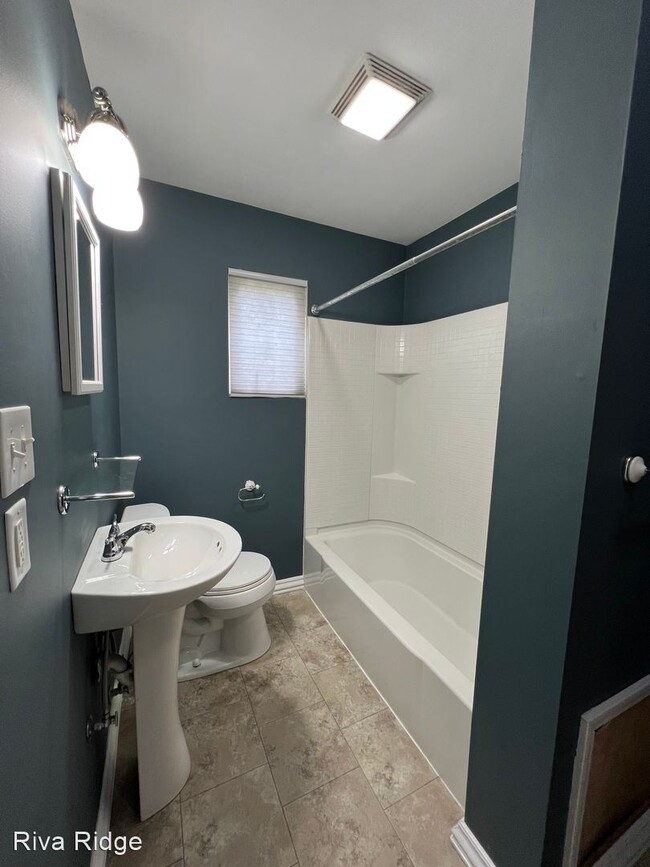 Building Photo - 4 br, 2 bath House - 46 Gensler Road