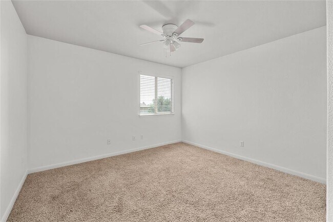 Building Photo - 17716 Linkhill Dr