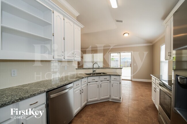 Building Photo - 12332 Casheros Cove Dr S