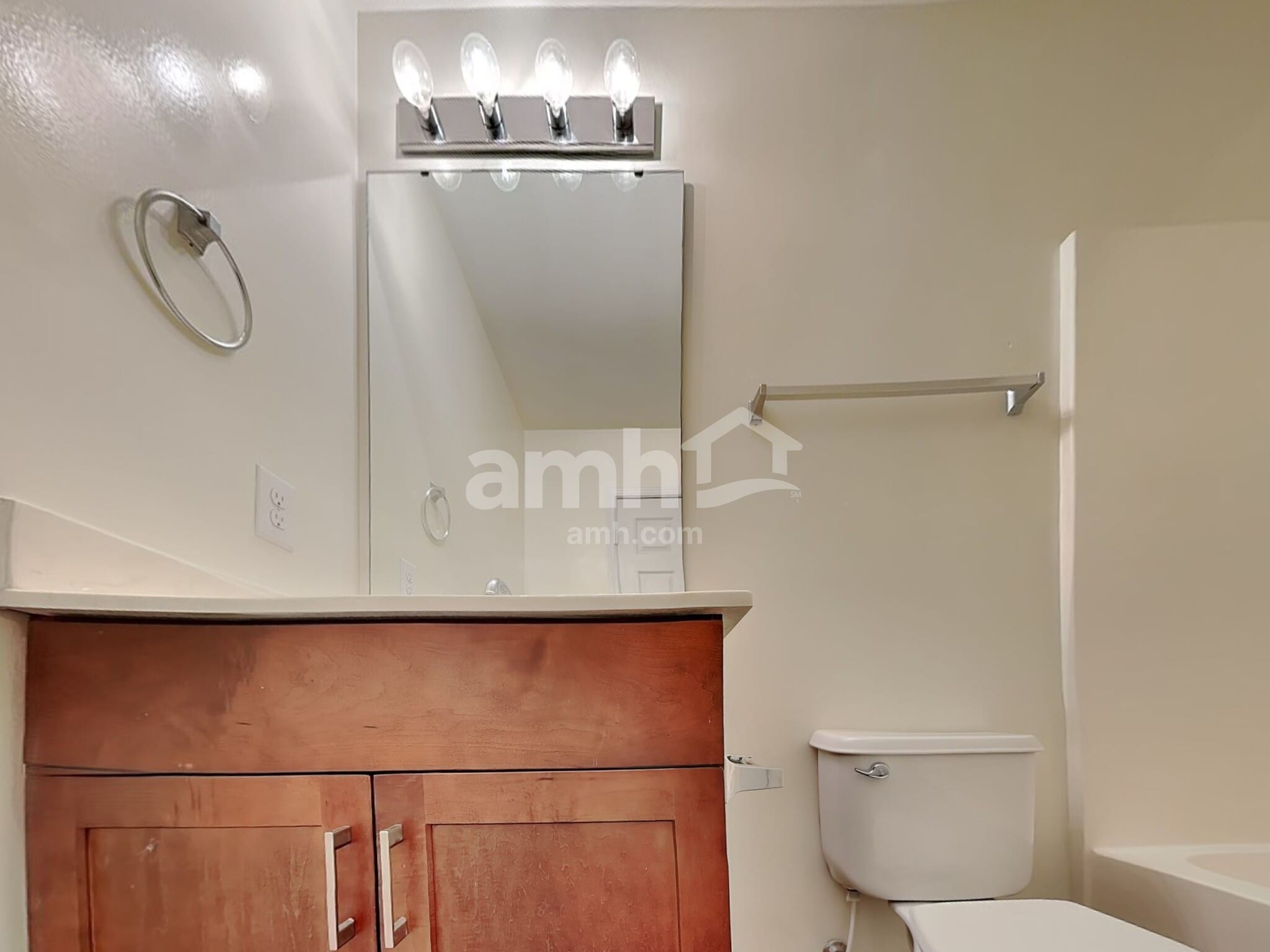 Building Photo - 103 Wolf Creek Ln