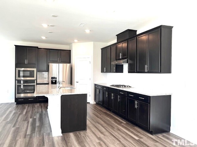 Building Photo - 4 Bedroom Single Family Home for Rent