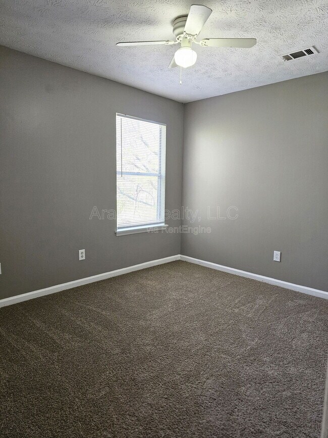 Building Photo - 4663 Forest Trail