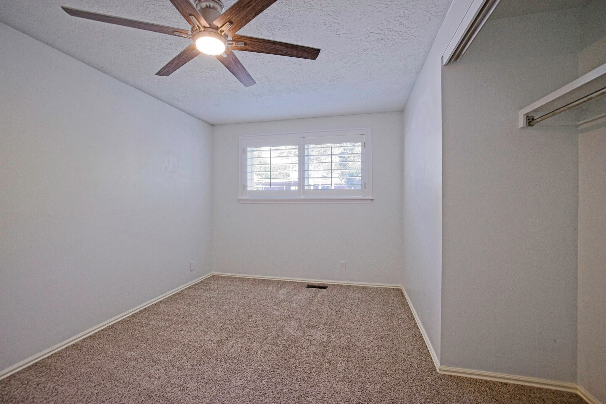 Building Photo - 755 N 1020 E