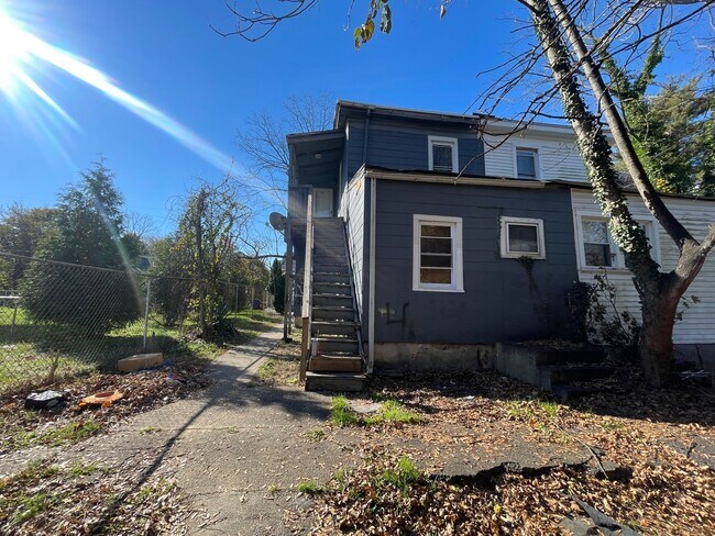 Building Photo - 31 Ellis St