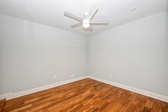 Building Photo - 3618 Hera Dr