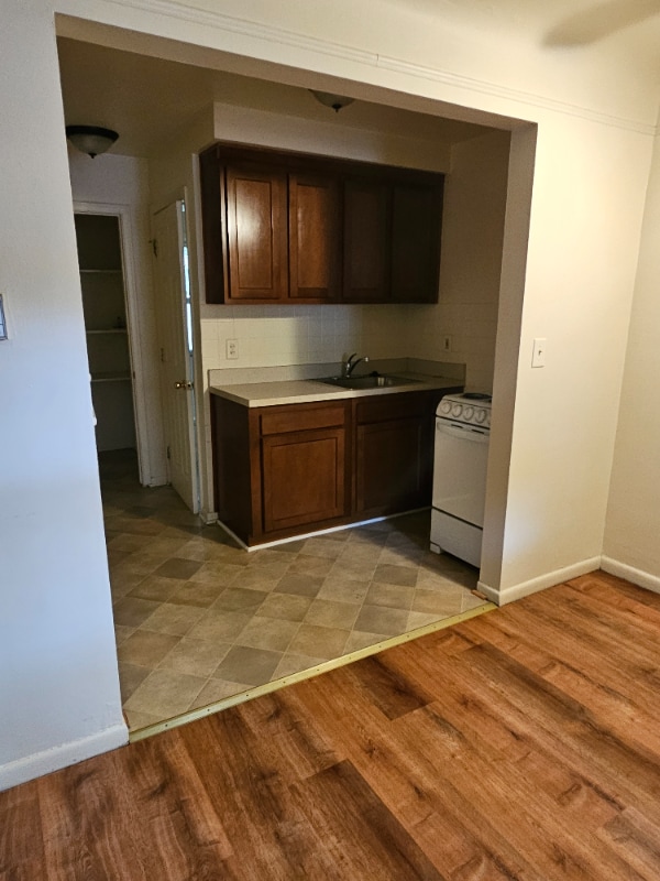 Building Photo - 2628 Galpin Ave