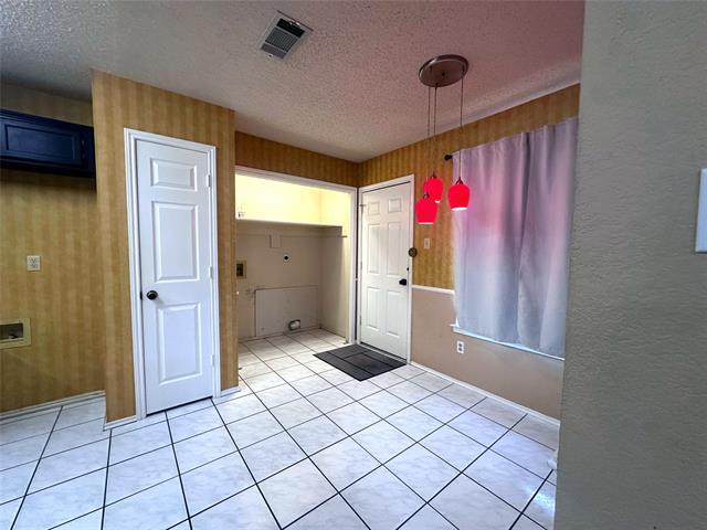 Building Photo - 2318 Crystal Creek Ln