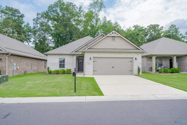 Primary Photo - 1826 Anise Cir