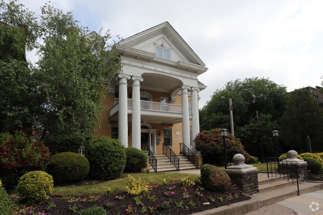 Exterior - 4601 Spruce St