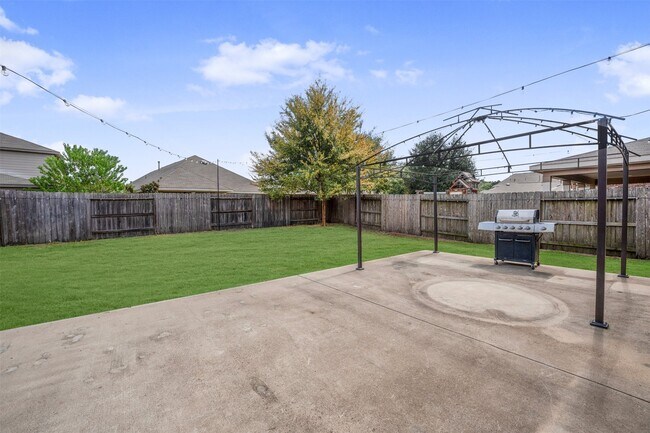 Building Photo - 1107 Epworth Ct.