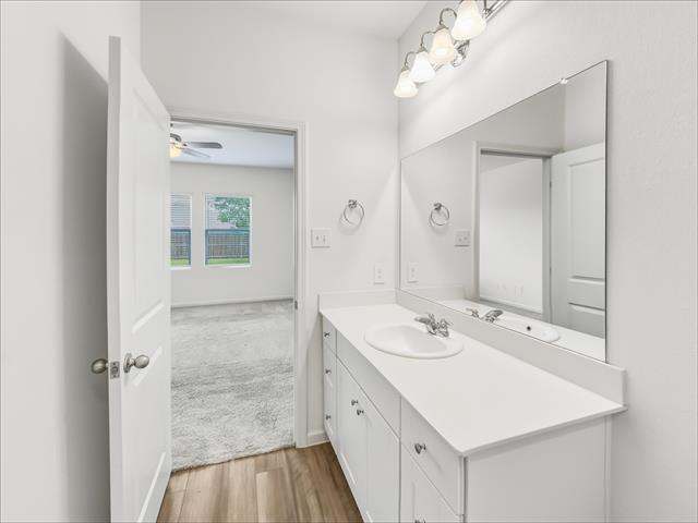 Building Photo - 1713 Escondido Dr