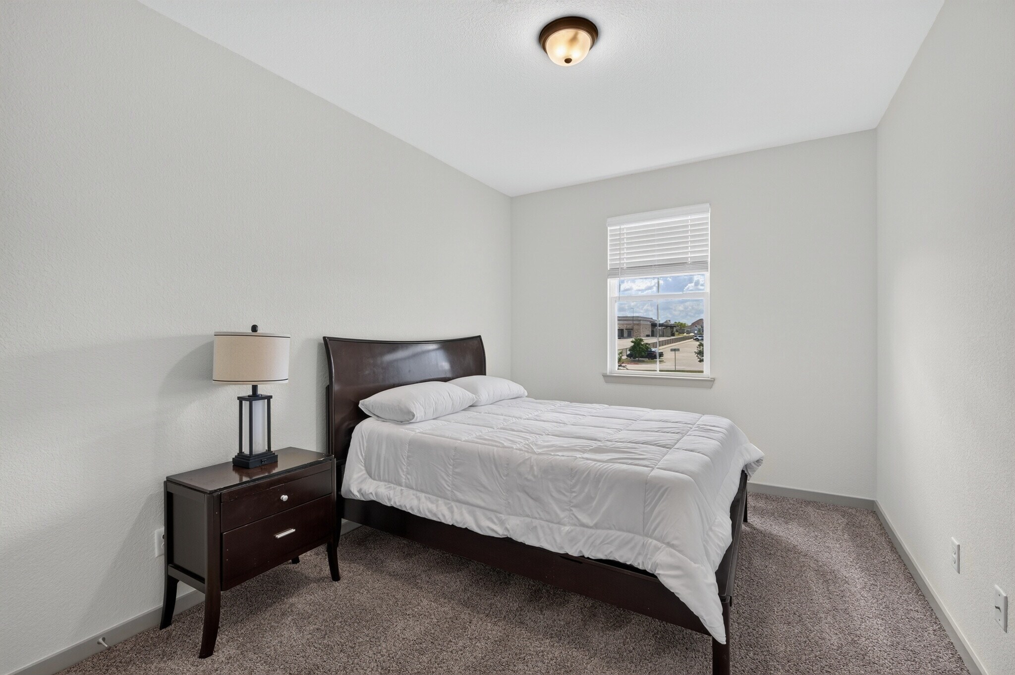 Building Photo - 6508 McGregor Loop