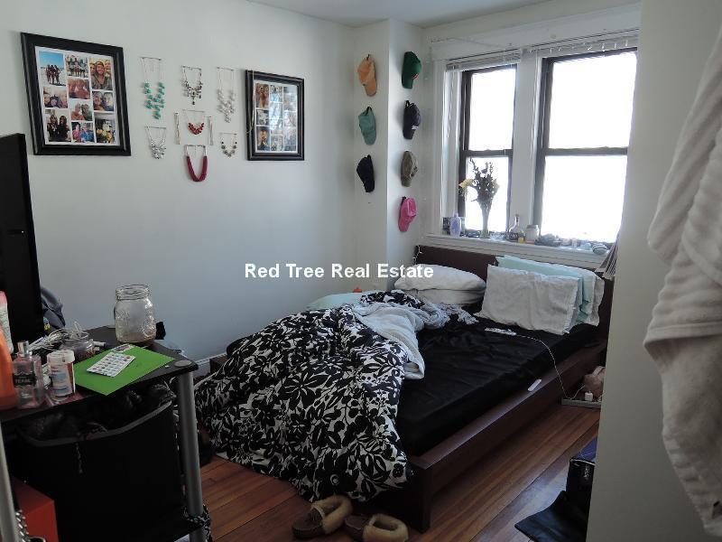 Building Photo - 23 Egremont Rd