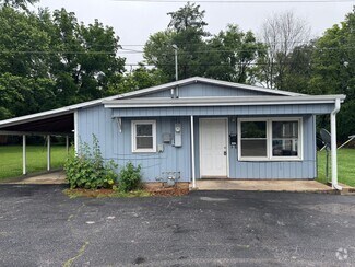 Building Photo - 2 bedroom | 1 bathroom home PLUS detached ...