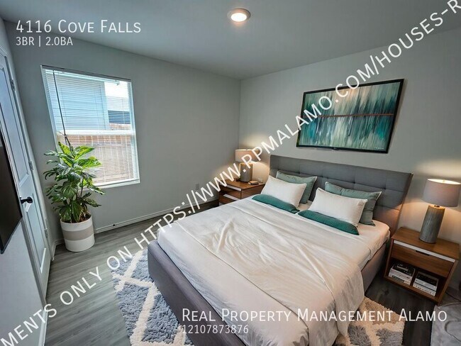 Building Photo - 4116 Cove Fls