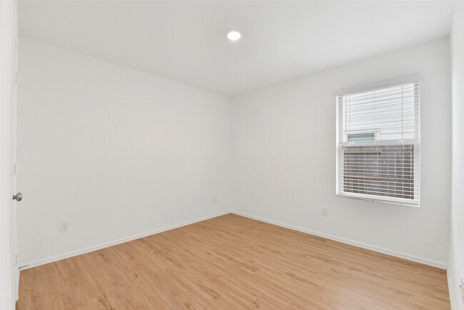 Building Photo - 22181 Umbria Hls Dr