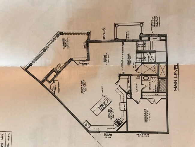 Building Photo - Rent Unfurnished or Fully Furnished - 4 Be...
