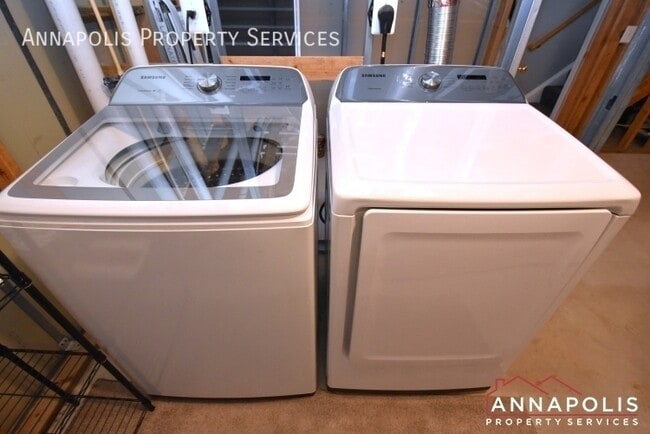 Building Photo - 229 Miles River Ct