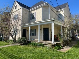 Building Photo - 326 E High St