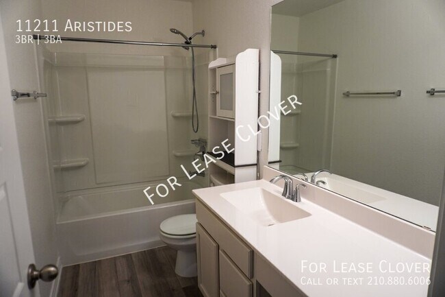 Building Photo - 11211 Aristides-