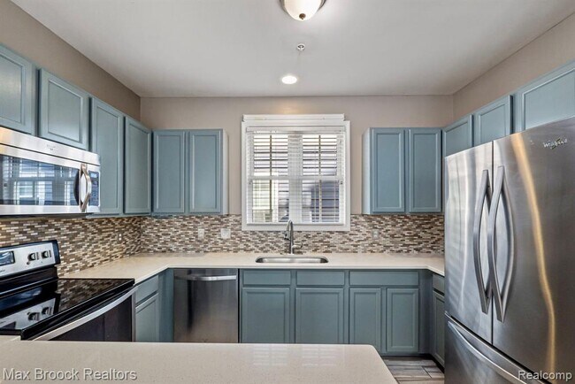 Building Photo - 3833 Forester Blvd