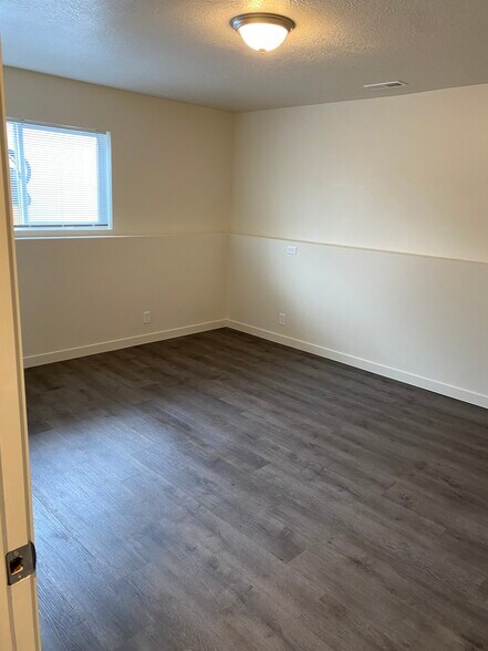 Back bedroom - 2817 S 1150 W