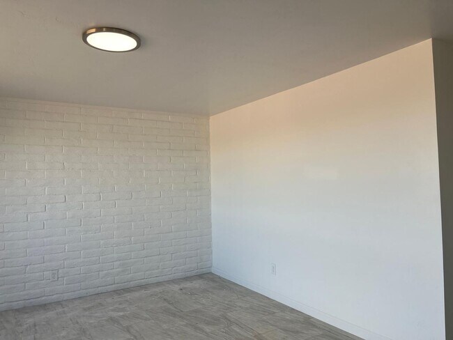 Building Photo - 3789 W Michigan State Dr