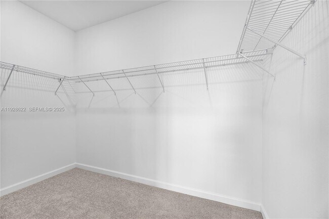 Building Photo - 2498 SE 25th Ct